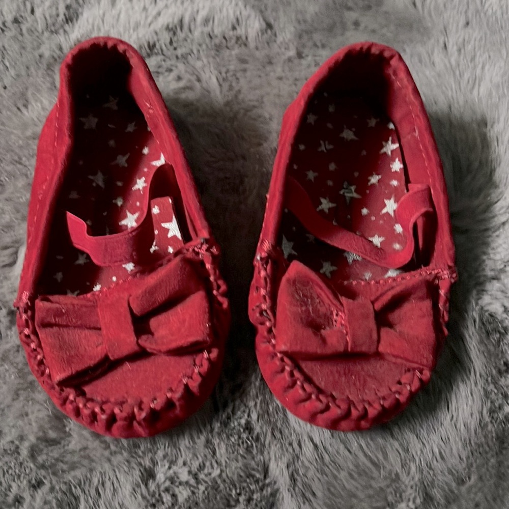 OshKosh B’gosh Maroon Baby Bow Flats